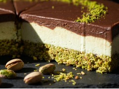 Dubai Cake