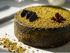 Pistachio Cake